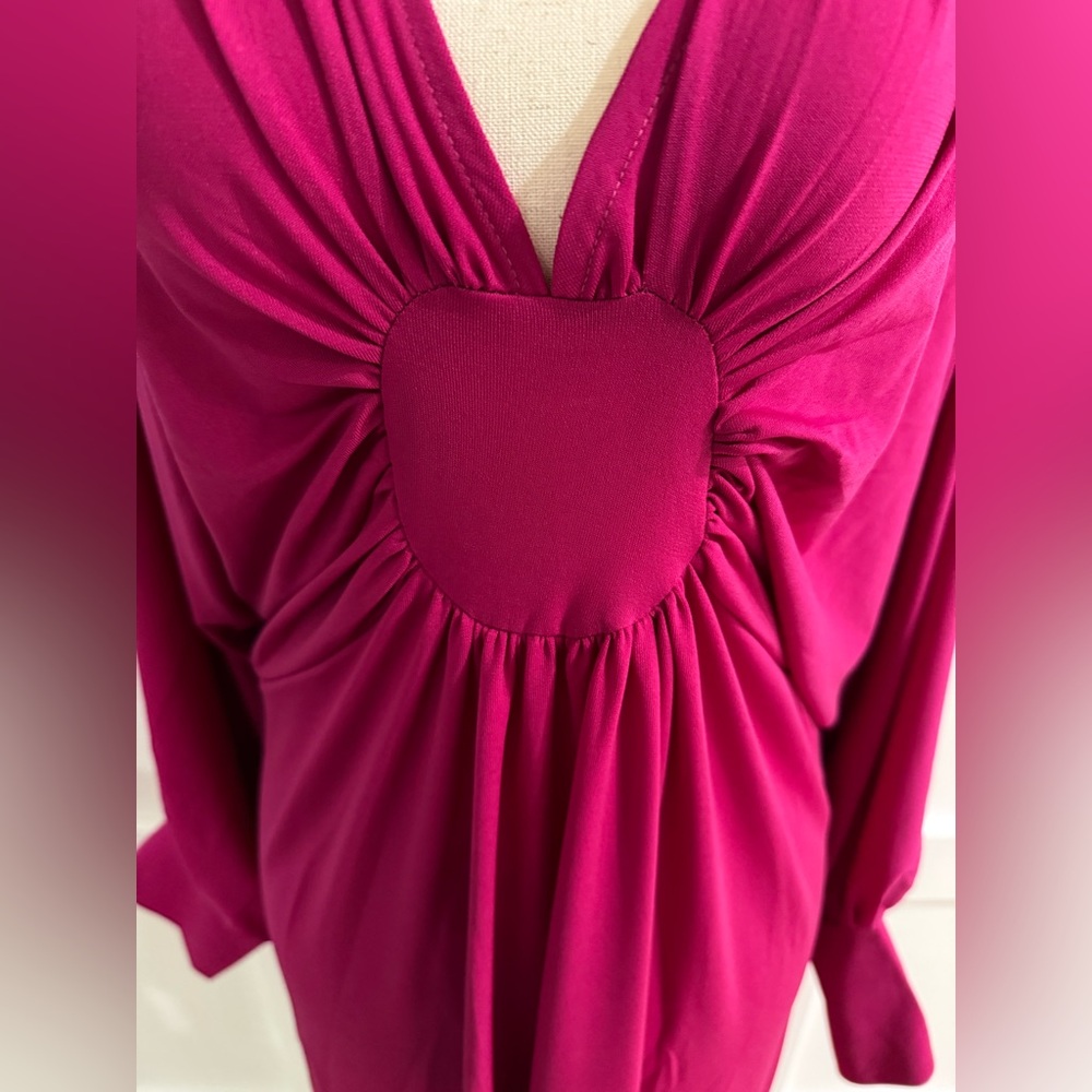 Batwing Sleeve Split Back Fuschia Fitted Dress – Size L – NWOT - Picture 7 of 8